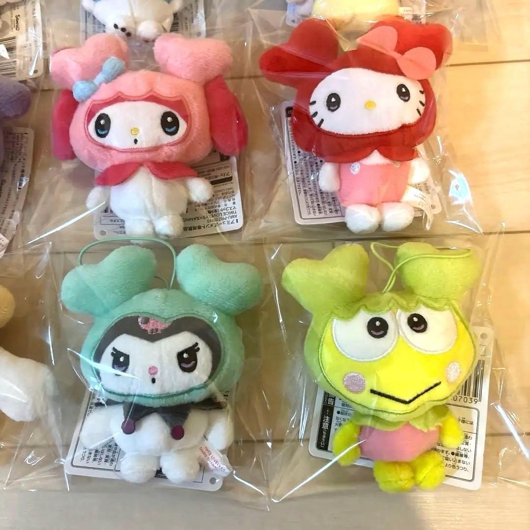TWICE LOVELYS x SANRIO Characters Mascot GiGO Limited Comp 9-Piece