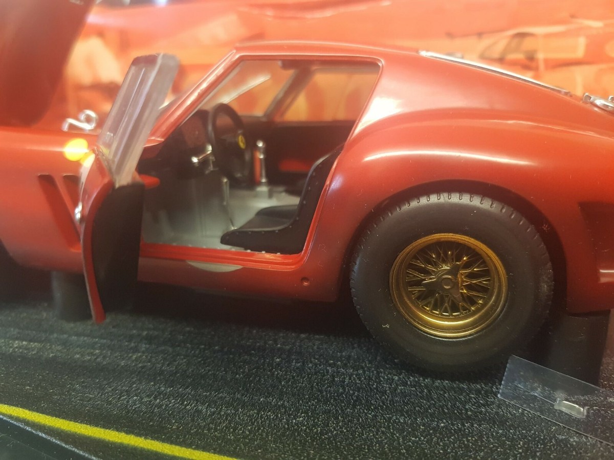 Hot wheels 1:18th Scale Ferrari 250 GTO 