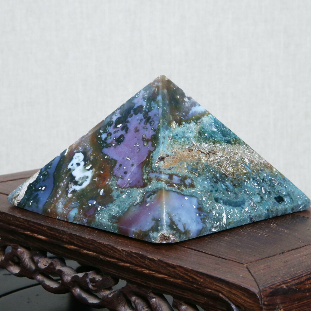 B4994-609g Natural Ocean Jasper Pyramid Quartz Healing Madagascar