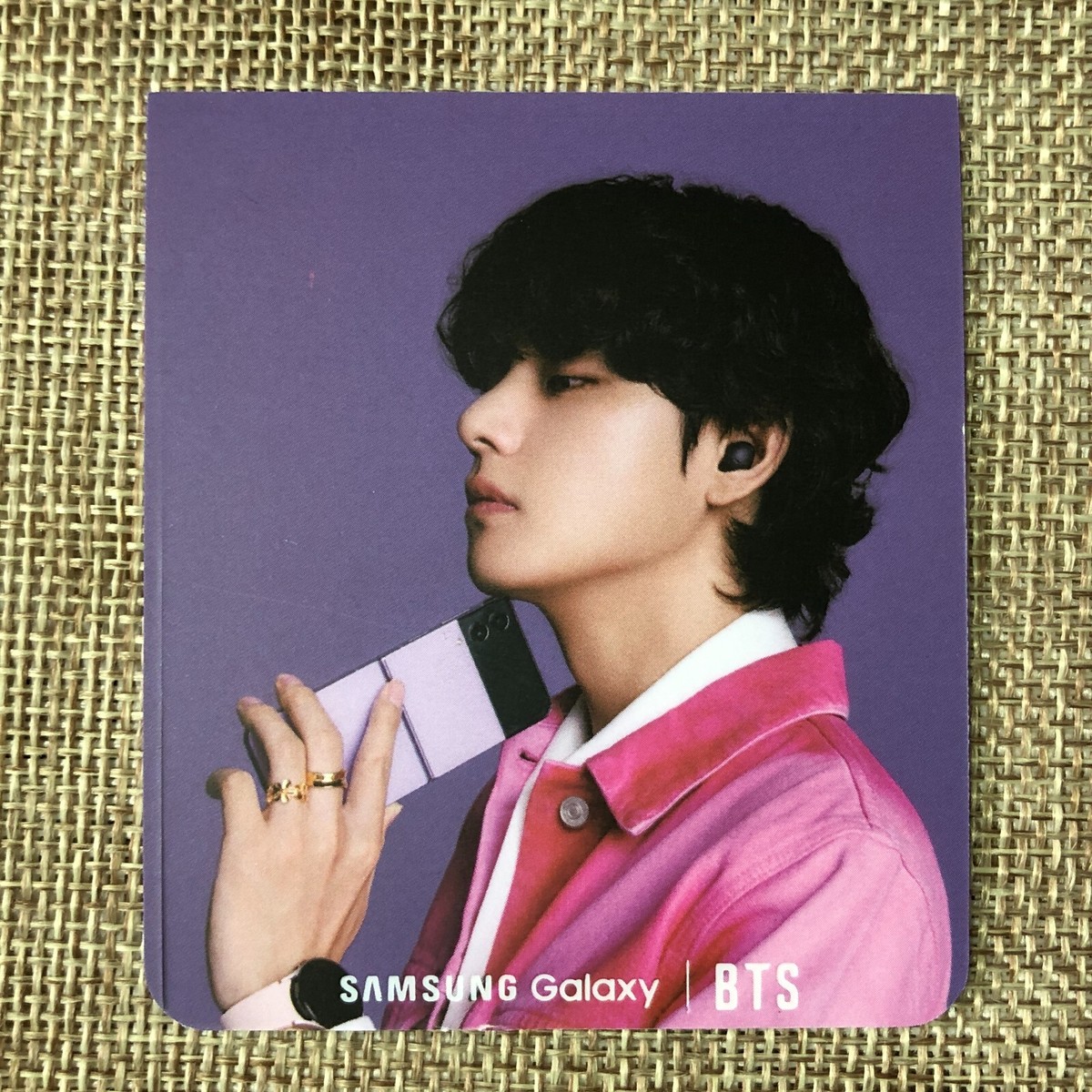 BTS V TAEHYUNG [Samsung Galaxy Z Flip 4] Official Photocard
