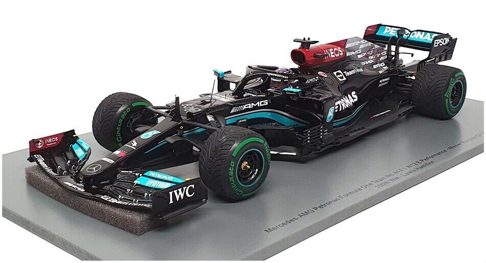 1/18 Mercedes W12 AMG Petronas F1 M12 No 44 Winner Russian GP 2021