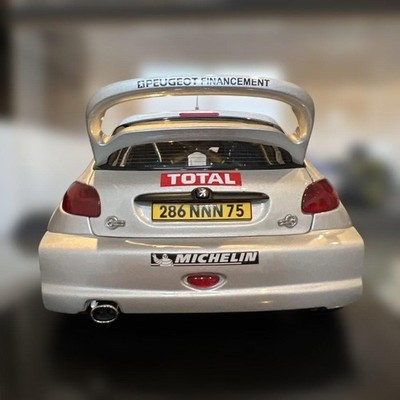 AUTOart 1/18 Peugeot 206 WRC 2002 Tarmac Rally Diecast Model Car