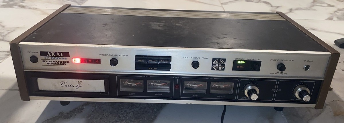 VTG AKAI CR-80D-SS Surround Sound 8-Track Stereo Player Recorder