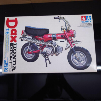 TAMIYA 1/6 Motorcycle Series No.02 Dax Honda ST70 Kit 16002 only