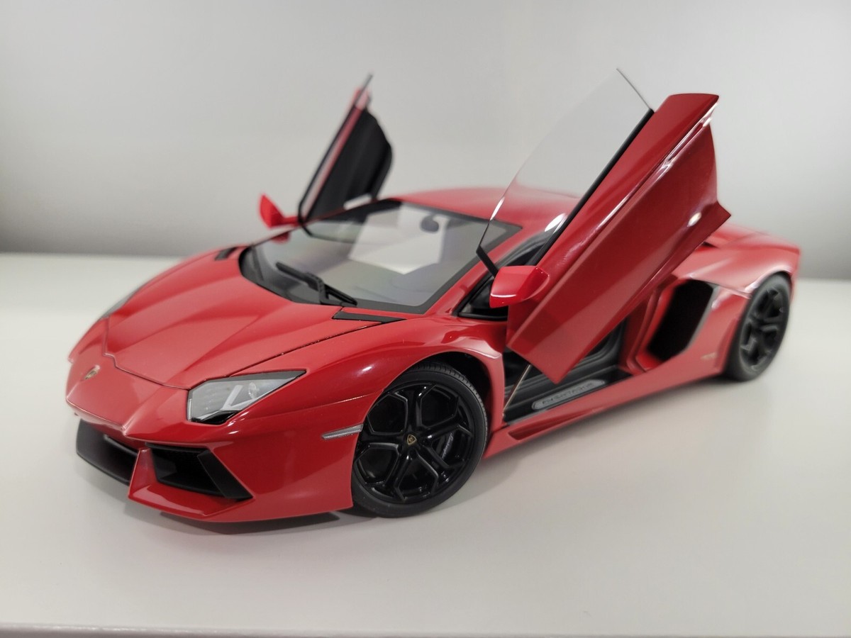 Autoart 1/18 Lamborghini Aventador LP700-4 Red-Rare | eBay