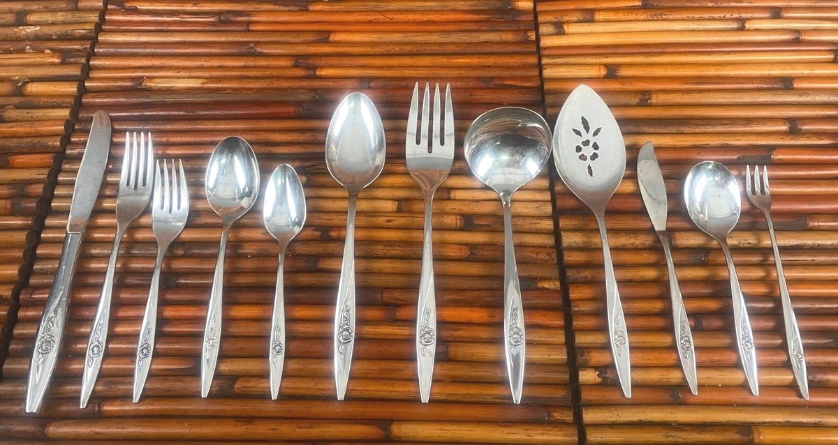Oneidacraft Deluxe * LASTING ROSE Stainless Flatware CHOICE