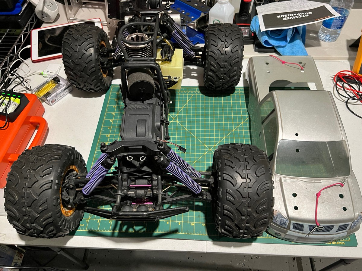 Vintage HPI Savage XL Nitro Monster Truck, 1/8 scale w/ Fully