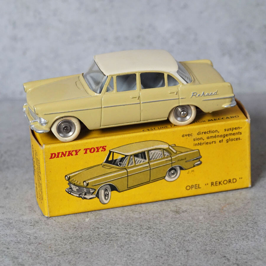 Dinky 554, Opel Rekord - Free Price Guide & Review