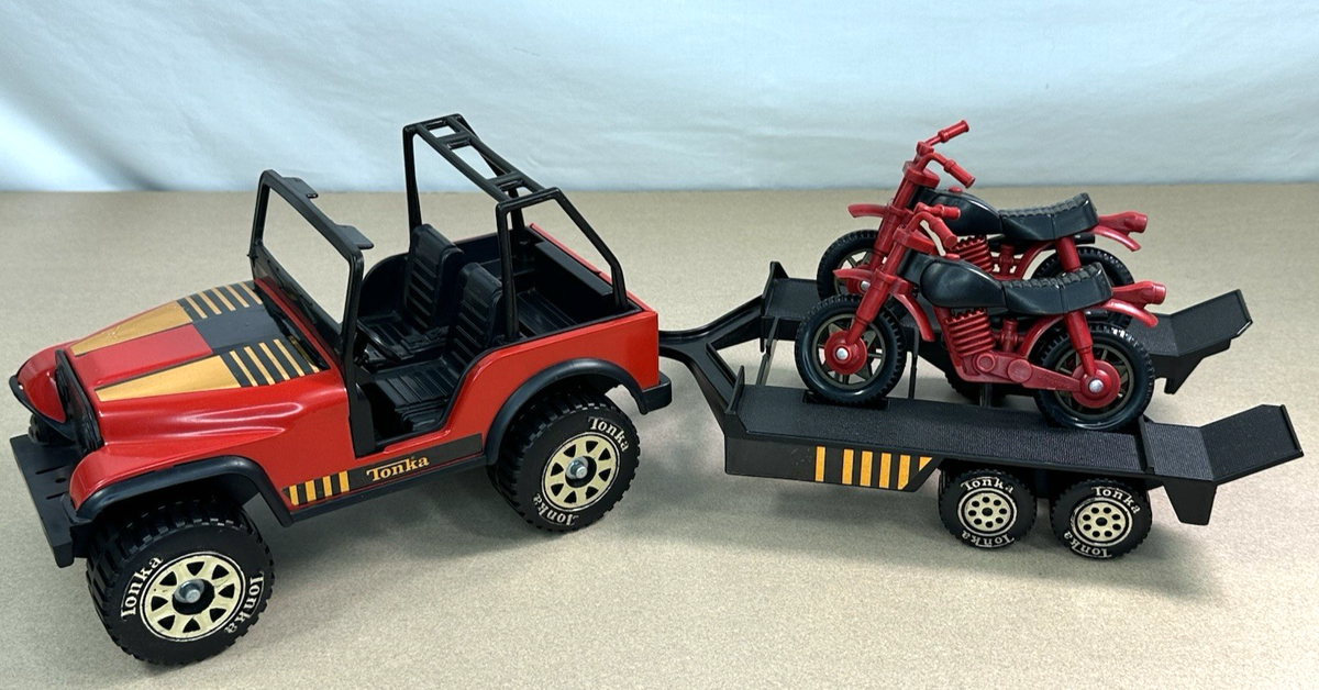 Vtg TONKA Jeep with Trailer & Dual Motorcycles | Retro 70's Toy