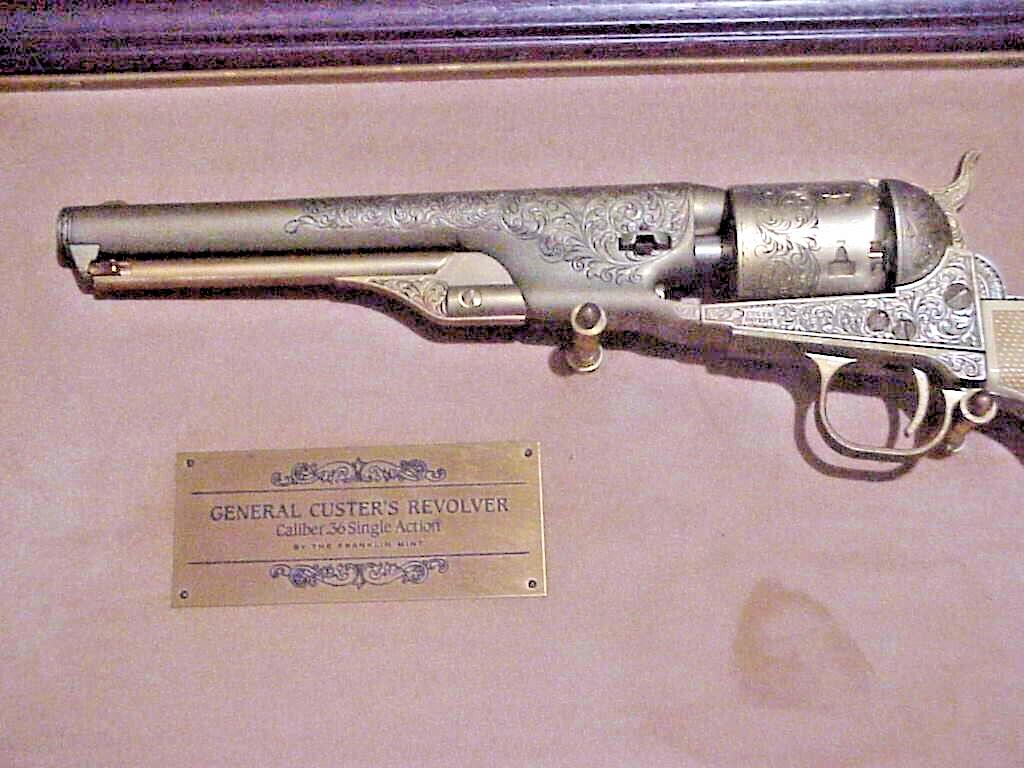 Franklin Mint General George Custer's .36 Caliber GOLD AN SILVER