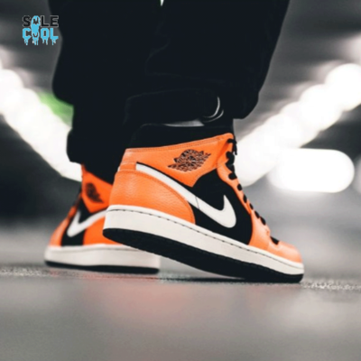 Air Jordan 1 AJ1 Mid AJ1 Retro Black Cone Light Bone Orange Shoes