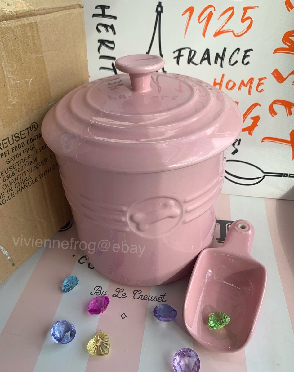 LE CREUSET SATIN PINK PET FOOD CONTAINER W/ SCOOP NIB DISCONTINUED