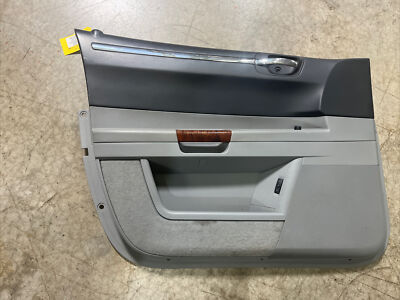 2005-2006-2007 Chrysler 300C Driver Front Door Trim Panel | Gray
