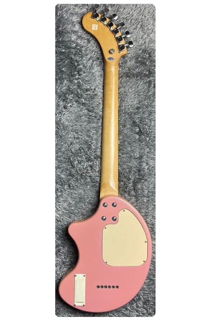 FENDER JAPAN ZO-3 HK Hello Kitty Guitar Built-in Mini Guitar Pink