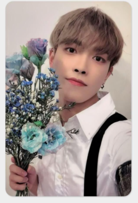 ATEEZ Hongjoong Photocard The World Ep.1 Movement Makestar