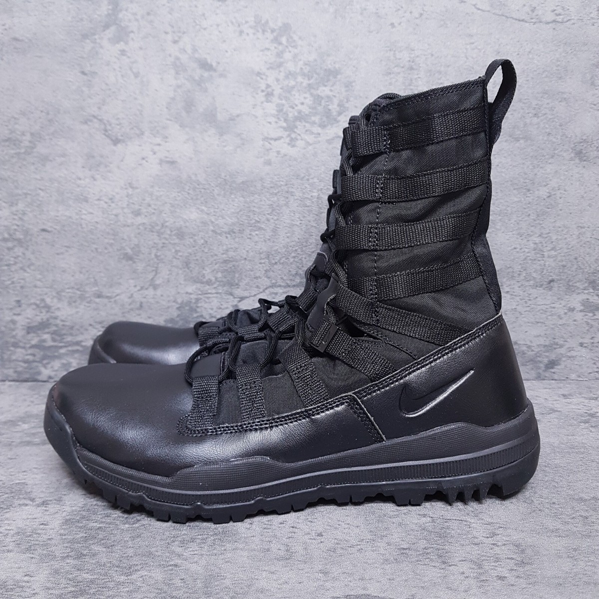 NIKE SFB Gen 2 8