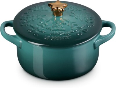 Le Creuset Stoneware Mini Cocotte with Star Knob 24oz Artichoke | eBay
