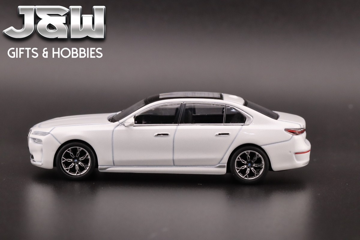 Mini GT BMW i7 xDrive60 Mineral White #819 1/64 | eBay