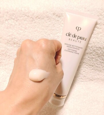 Cle de Peau Beaute SOFTENING CLEANSING FOAM 140g Japan | eBay