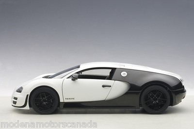 BUGATTI VEYRON 16.4 SUPER SPORT PUR BLANC EDITION 1:18 AUTOART