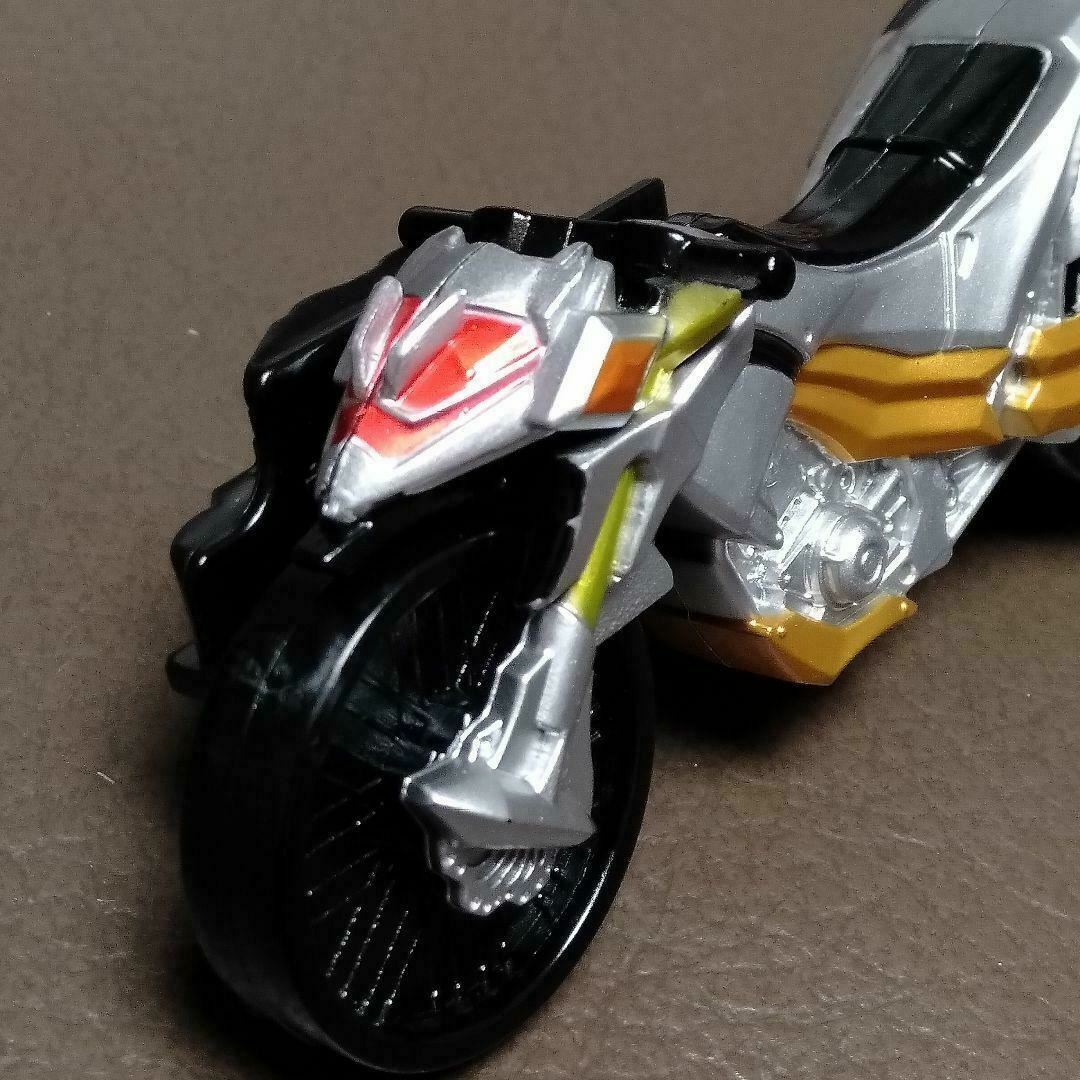 Kamen Rider Masked Drive Signal Legend Wizard Bike Shift car