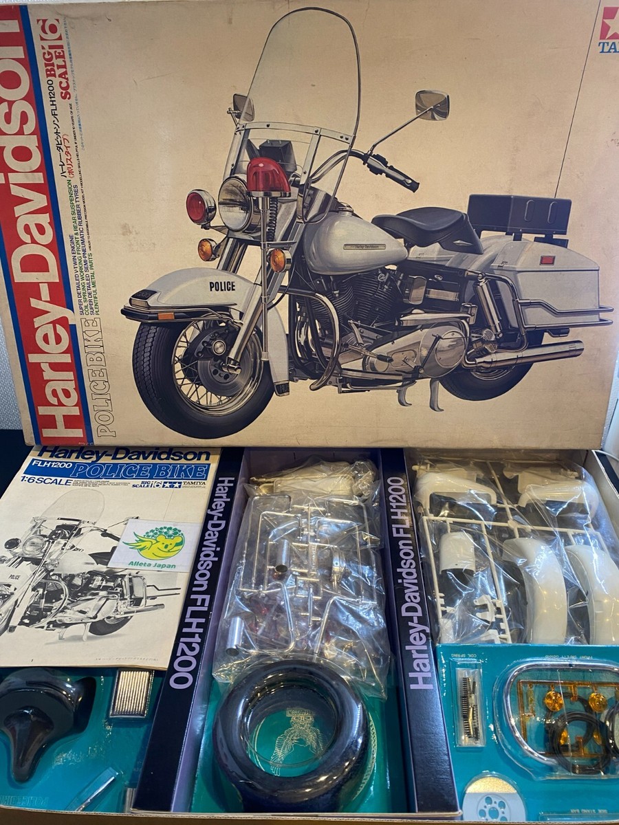 Tamiya 1/6 Scale Harley Davidson FLH1200 Police Type Plastic Model