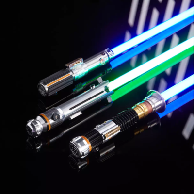 Star Wars: The Clone Wars Lightsaber Hilt Set – Limited Edition