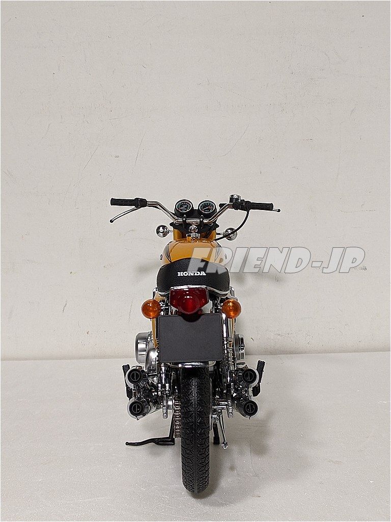 MINICHAMPS 1/6 HONDA CB750 Four KO 1969 Gold Metalic Diecast Model