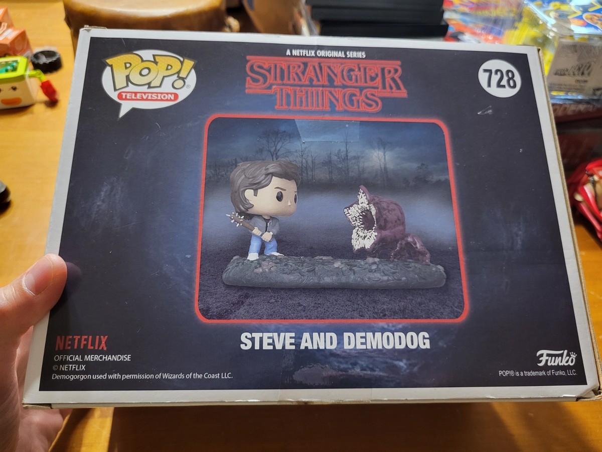 Funko Pop Television Netflix Stranger Things STEVE AND DEMODOG
