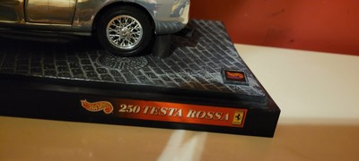 Ferrari 250 Testa Rossa 1:18 Die Cast Hand Polished Millennium Hot