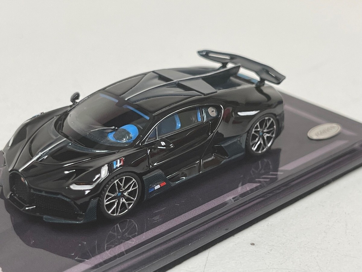 1/64 404 Error Bugatti Divo in Gloss Black limited 299 pcs. 64