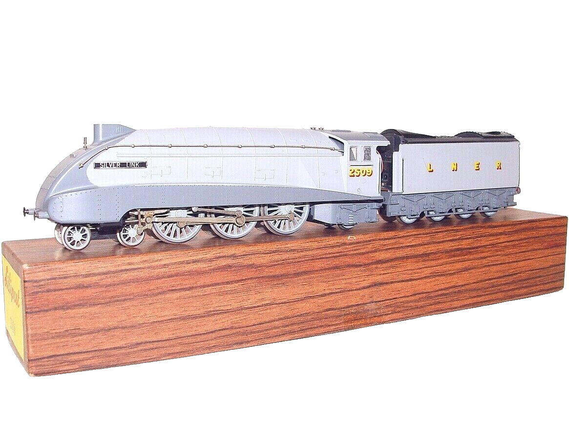 Liliput OO HO DC British LNER Railways CLASS A4 SILVER LINK STEAM