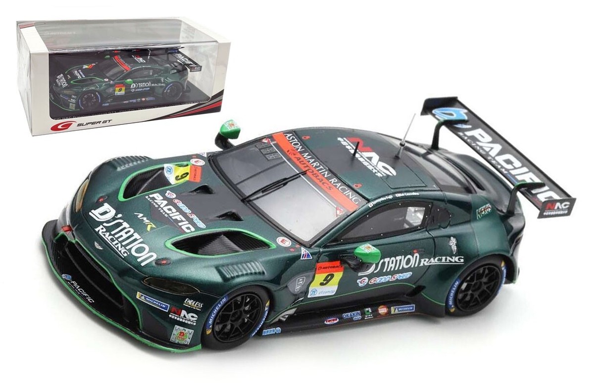 Spark SGT004 Aston Martin Pacific NAC D'Station Vantage GT3