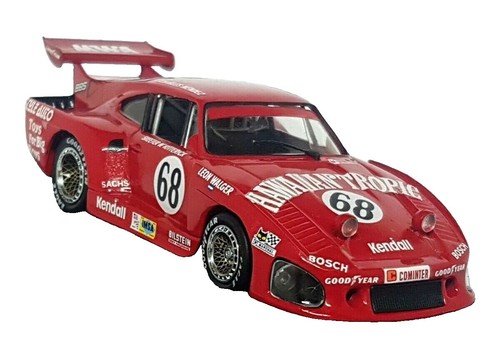 1:43 Spark Porsche 911 991 Gt2 Rs Red Bull Coupe 2019 Black Red