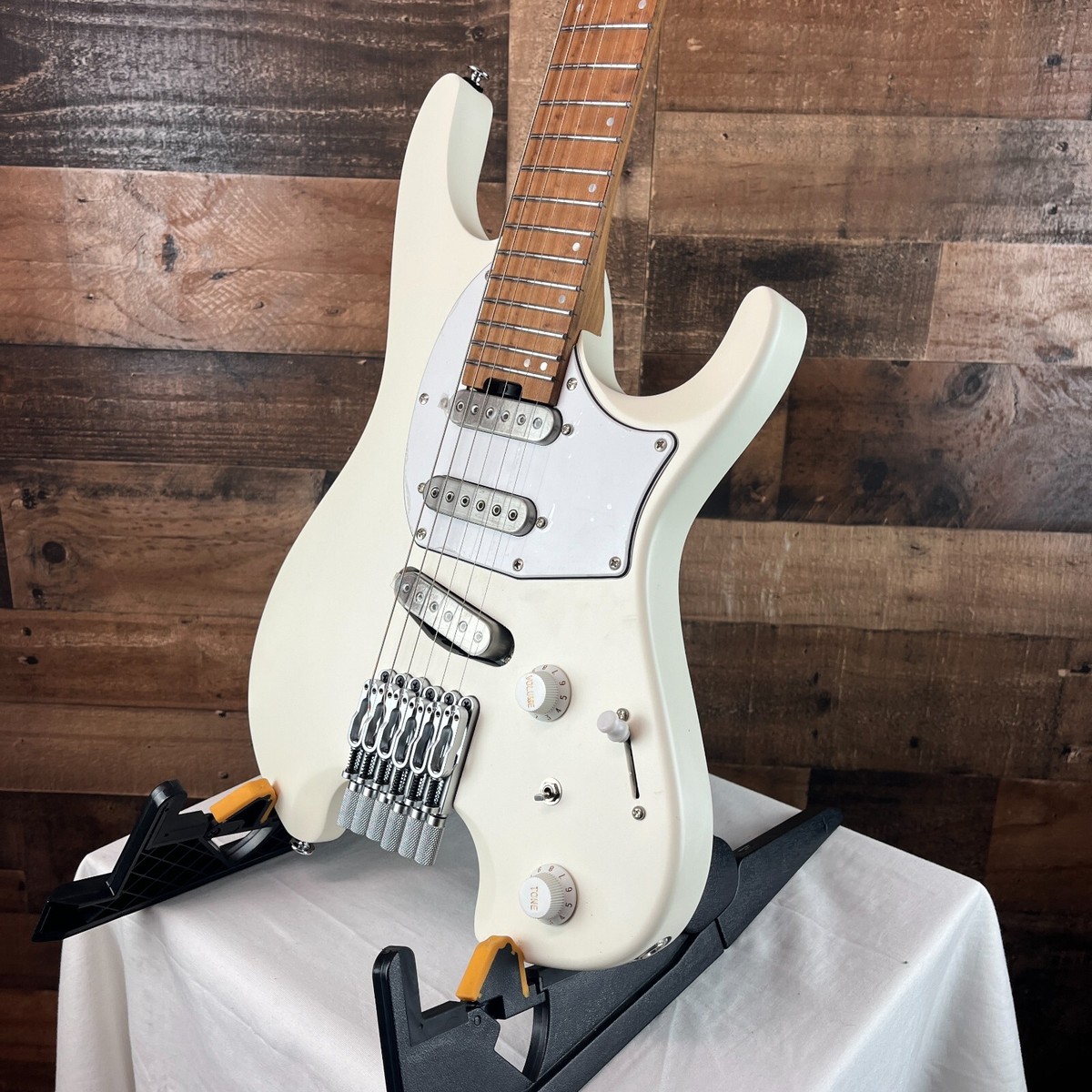 Ibanez ICHI10 IchikaNito model ストラップ付新同