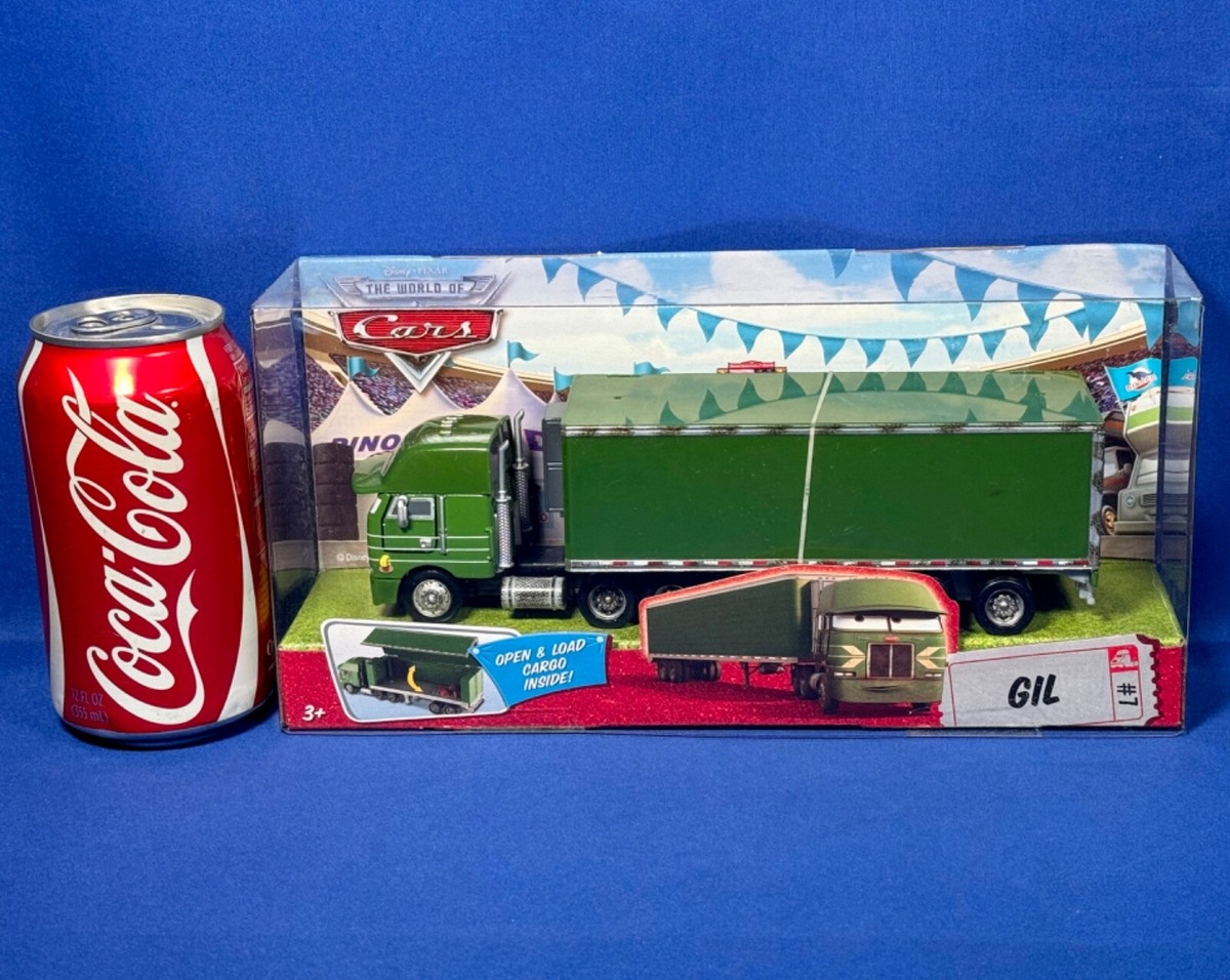 New GIL HAULER #7 - World of Cars 2009 - PIXAR CARS Semi Truck TOP