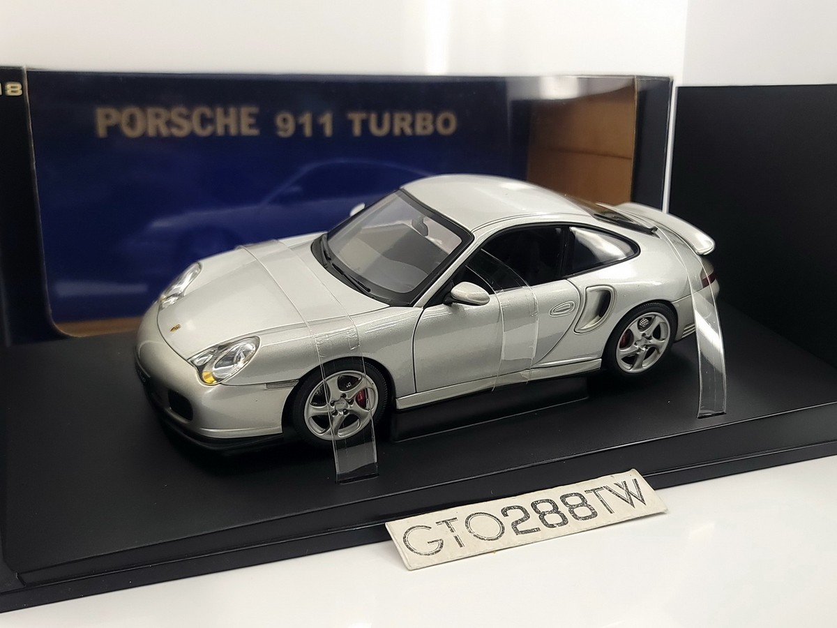 AUTOart 1:18 scale Porsche 911 / 996 Turbo 2001 Silver (77832) | eBay