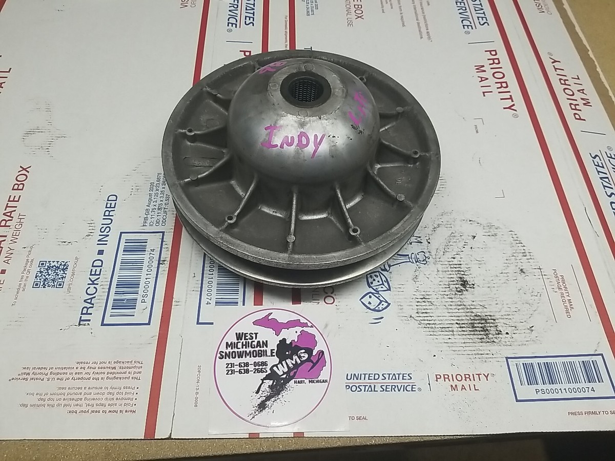 1998-2003 Polaris Snowmobile Secondary Clutch OEM 1322197 Indy
