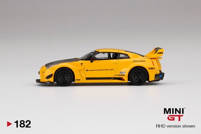 MINI GT 182 (packing broken) LB-Silhouette WORKS GT Nissan 35GT-RR