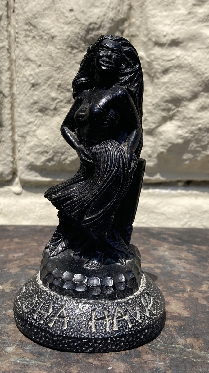 Vintage Coco Joe's Hawaii Hula Girl Figurine Made Of Lava No. 262