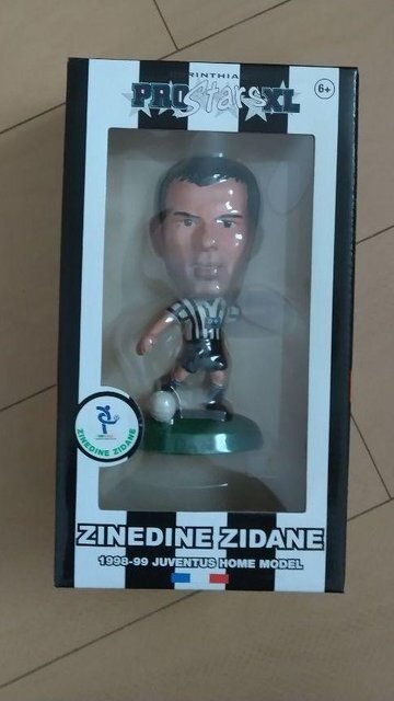 コリンシアン PRO Stars Elite Zidane ジダン s-l400.jpg