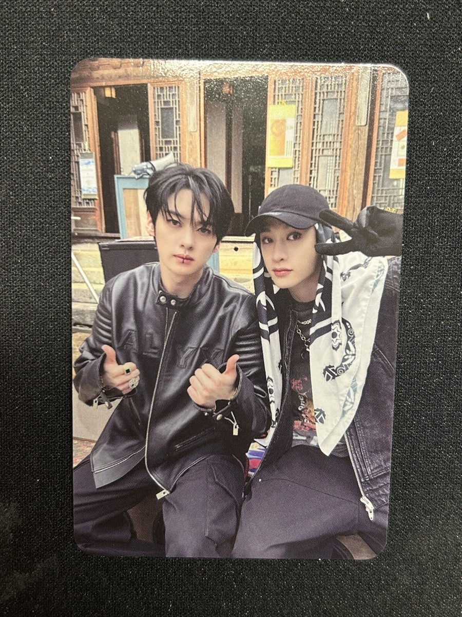 STRAY KIDS BANG CHAN LEE KNOW UNIT HOP PHOTOCARD WALMART EXCLUSIVE