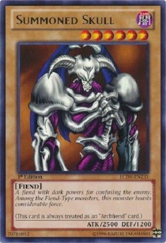 Yugioh - Summoned Skull - 1st Edition - Rare NM - Free Holographic