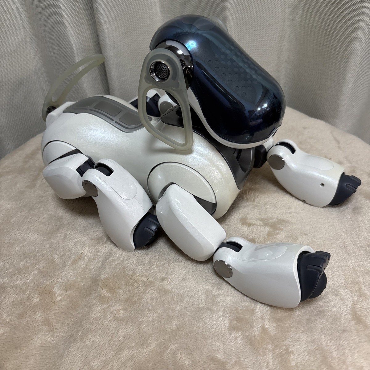 Sony AIBO ERS-7 Fully Working White Robot Dog 2146829 | eBay