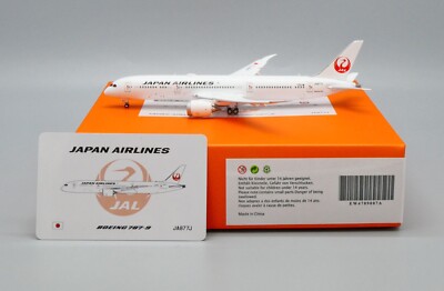 Japan Airlines B787-9 Reg: JA877J EW 1:400 Diecast FLAPS DOWN