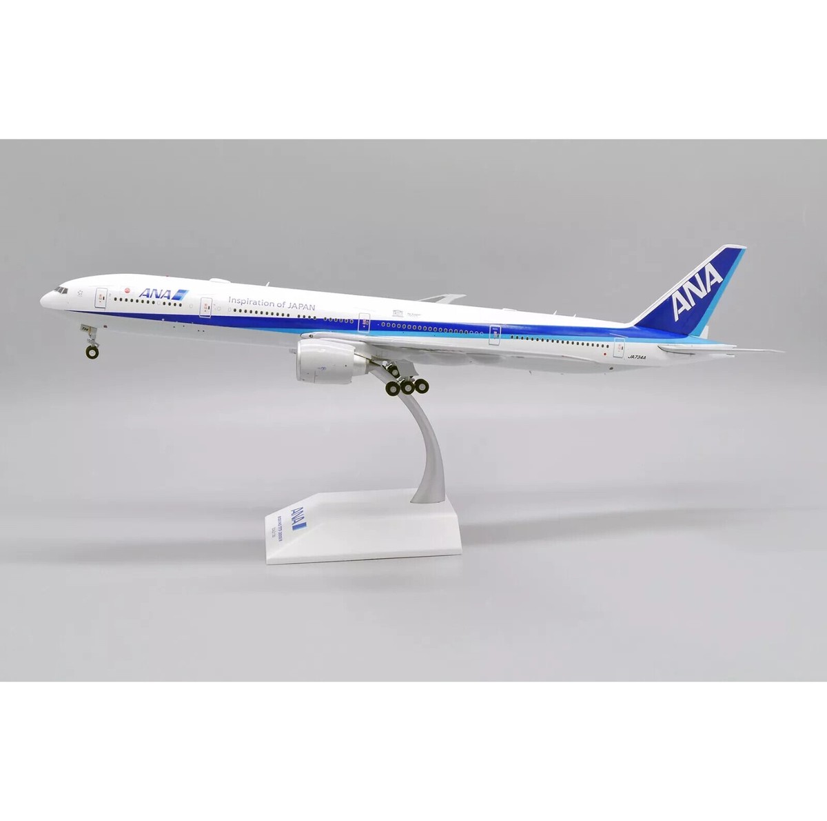 JC Wings 1/200 ANA Boeing 777-300ER JA734A EW277W006 Finished