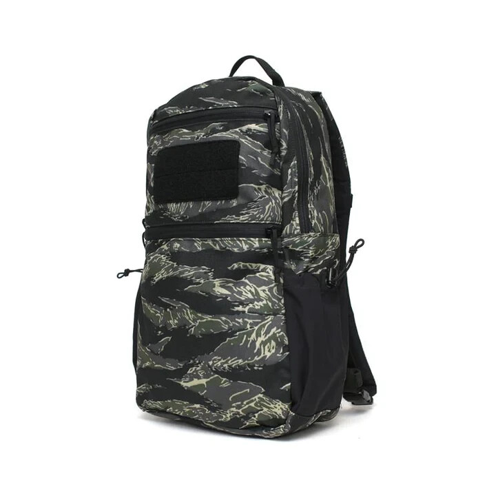 カ*ル様 LBT-8005A マスグレー ブラックマルチカム LBT-8005A Day Pack
