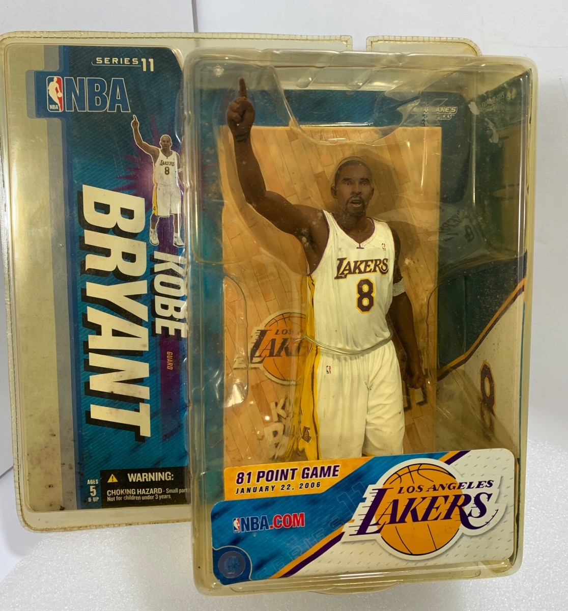 Kobe Bryant フィギュアセット 8番と24番 非売品 試合会場配布 Kobe