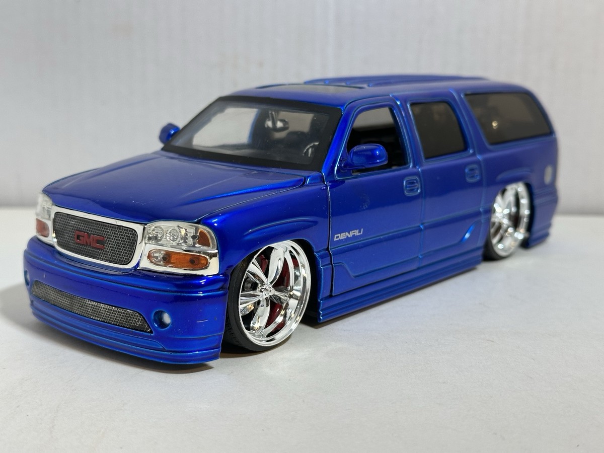 JADA BIGTIME BTK 2002 GMC YUKON DENALI BLUE 1:24 DIECAST MODEL NEW