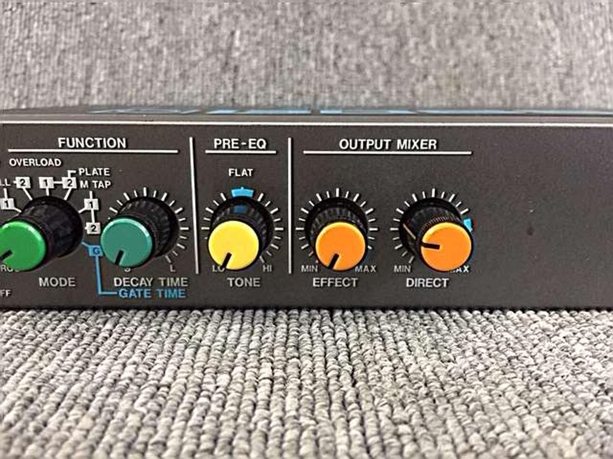 ビンテージ BOSS RSD-10 ショップ サンプラー/ディレイ 年代物の割には